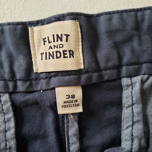 Flint and Tinder Shorts Mens 38 Navy Blue Chino Stretch Casual Flat Front Golf - Picture 3 of 9